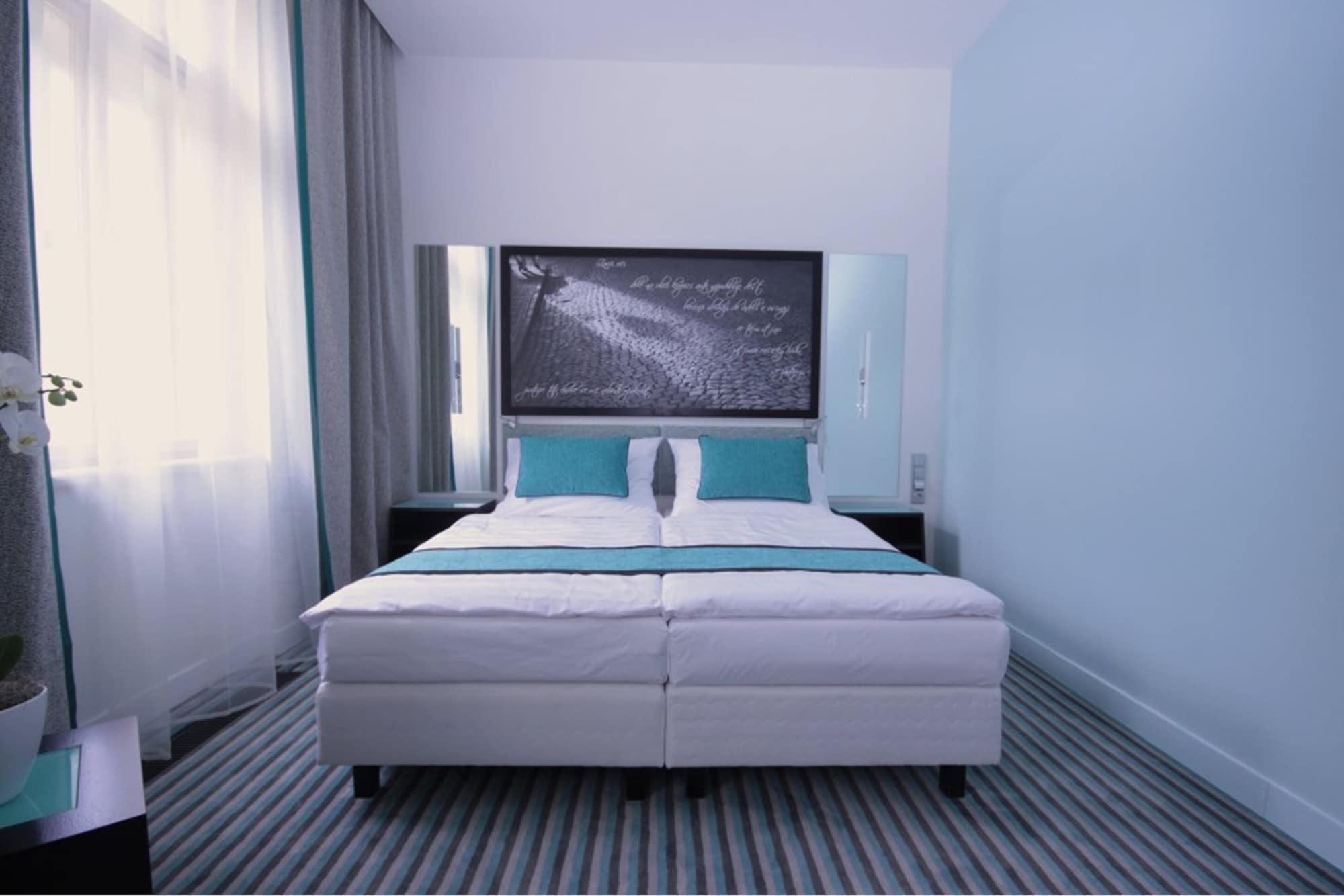 Hotel Red & Blue Design Praga