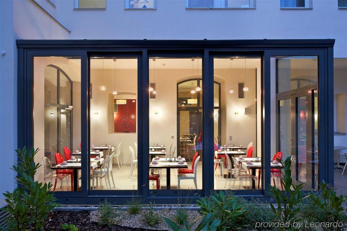 Red&blue Design Hotel 4*