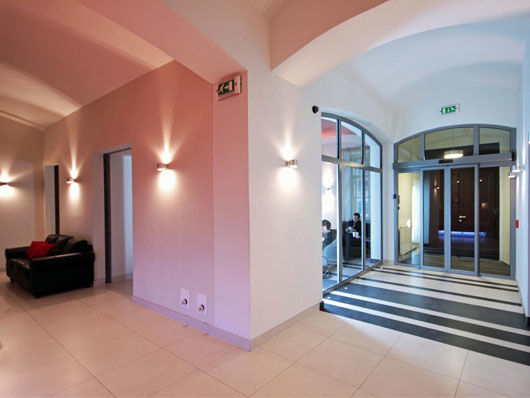 Hotel Red&blue Design