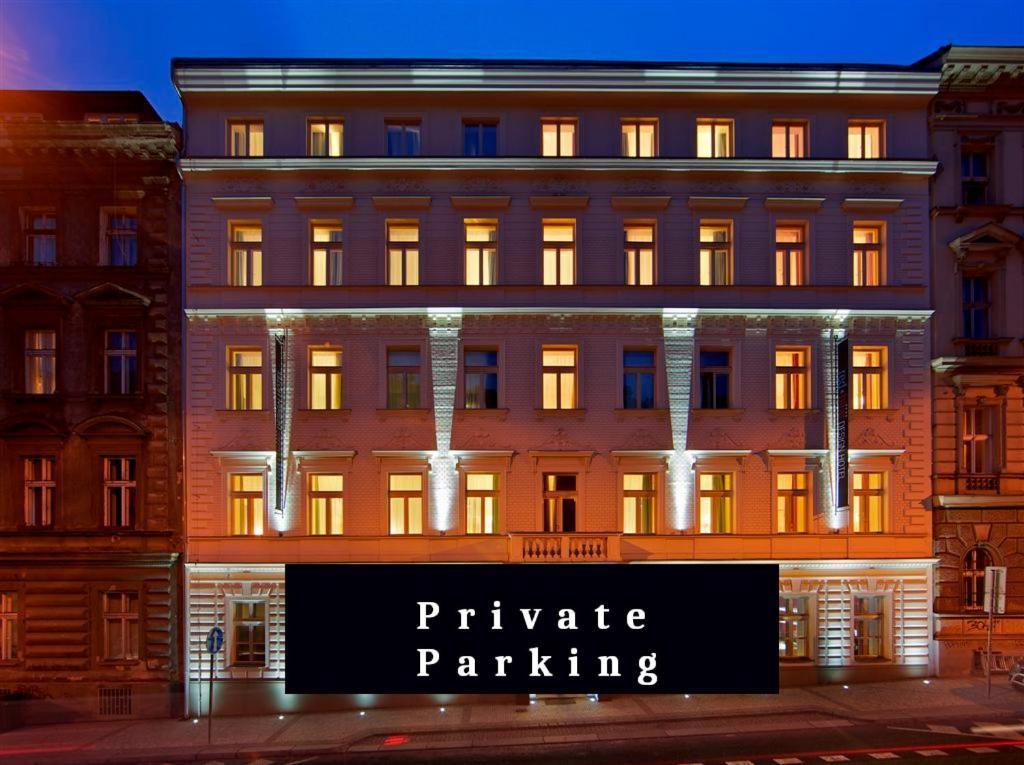 Red&blue Design 4* Praga